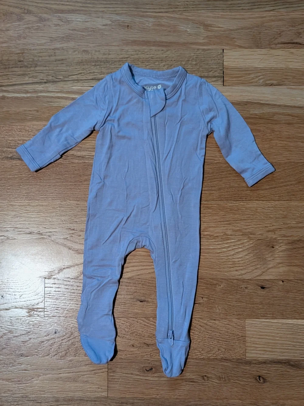 Kyte BABY Blue Zip-Up Footed One-Piece Pajamas
